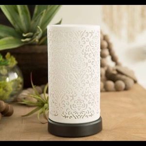 Enliven Scentsy Diffuser